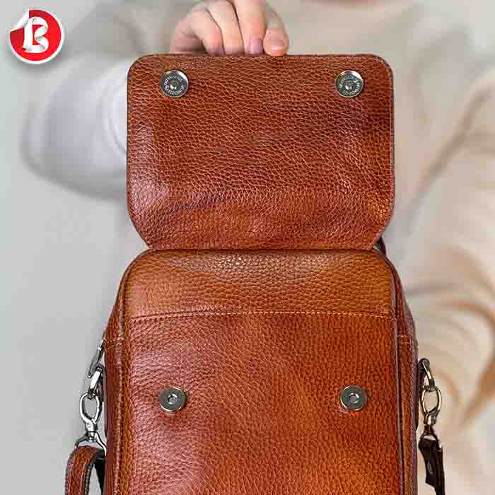 عکس شماره:4 , کیف دوشی چرمی مردانه کد C100
